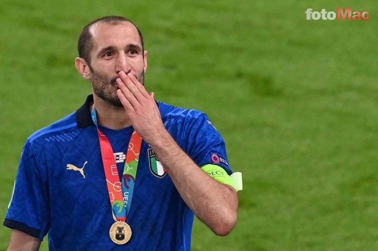 yerin yerinden oynayacak besiktastan giorgio chiellini bombasi 0