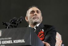 besiktas baskan adayi gurkan aksoy artik besiktasi menfaatcilerin degil G7BRSEzw