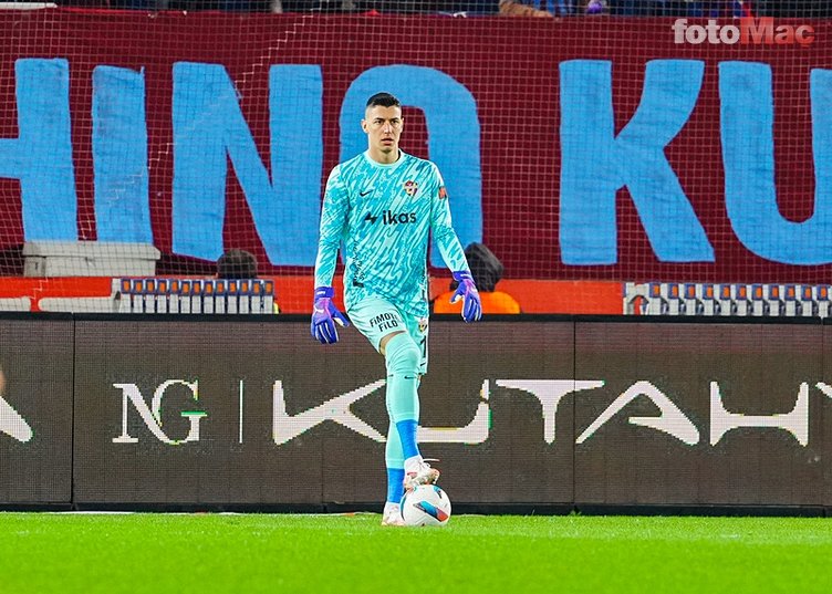 galatasaray istiyordu berke ozere transferde besiktas kancasi 0 NdS9rYBh
