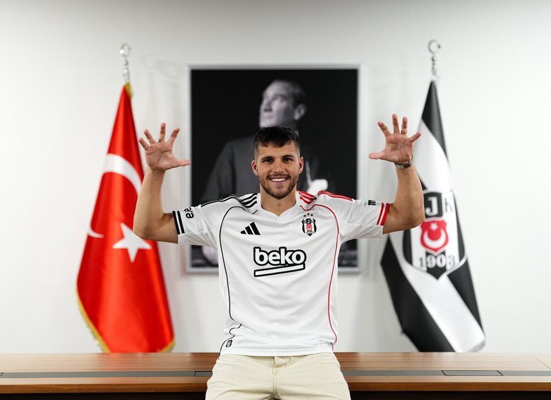 besiktas david juraseki resmen acikladi 0 98YNSHlf