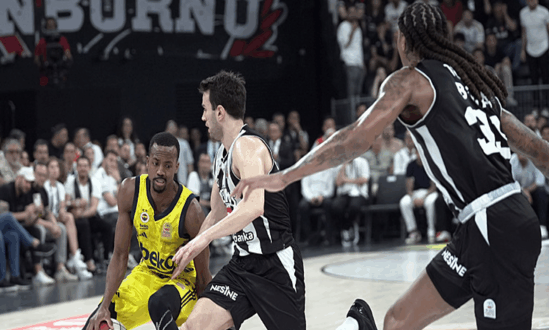 TBF'den Beşiktaş'a para cezası! Fenerbahçe Beko maçında yaşanan olaylar... 1 tbfden besiktasa para cezasi fenerbahce beko macinda yasanan olaylar X9SDfeYj