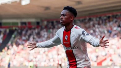 Kyle Walker-Peters'ın yeni takımı belli oldu! Beşiktaş transferinden vazgeçmişti 4 kyle walker petersin yeni takimi belli oldu besiktas transferinden vazgecmisti 6rPNlLZX