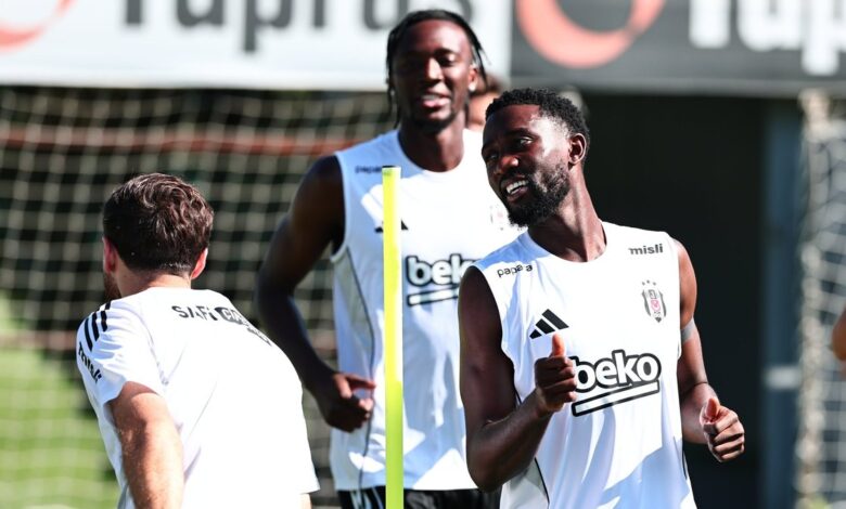 Beşiktaş'ın yeni transferi Wilfred Ndidi, ilk antrenmanına çıktı 1 besiktasin yeni transferi wilfred ndidi ilk antrenmanina cikti JGsuUO79