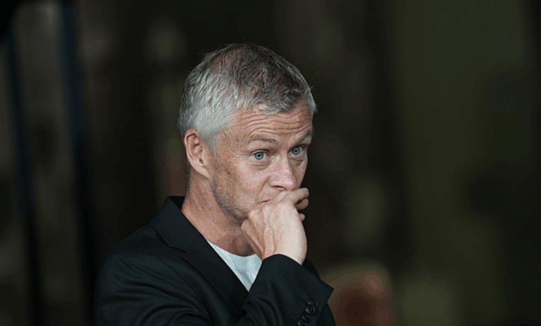 Beşiktaşlı taraftarlardan ıslıklı protesto! 1 besiktasli taraftarlardan islikli protesto SaHx76Ey