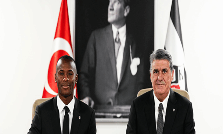 buyuk kulube geldim vBsBIWd7