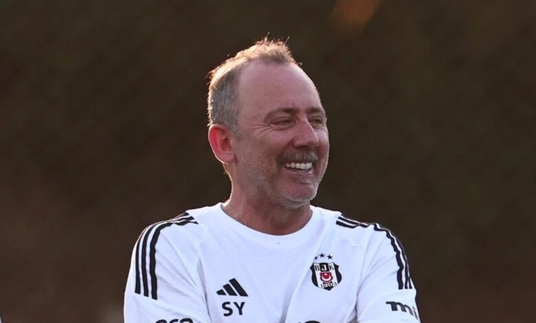 Sergen Yalçın Beşiktaş ile 2. döneminde ilk antrenmanına çıktı! 1 sergen yalcin besiktas ile 2 doneminde ilk antrenmanina cikti aLvtIhqU