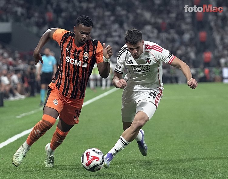 transfer haberi besiktastan malacia surprizi italyan ekibi de talip 2 AzsINNgH