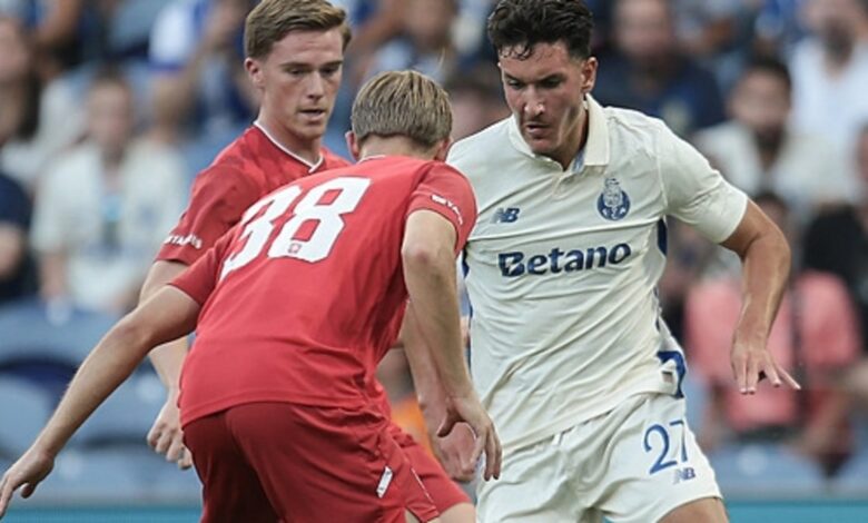 yerliye dondu NrBUxVaw