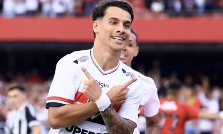 Beşiktaş'ta flaş transfer gerçeği! Ferreirinha... 1 besiktasta flas transfer gercegi ferreirinha MvqT4ZQg