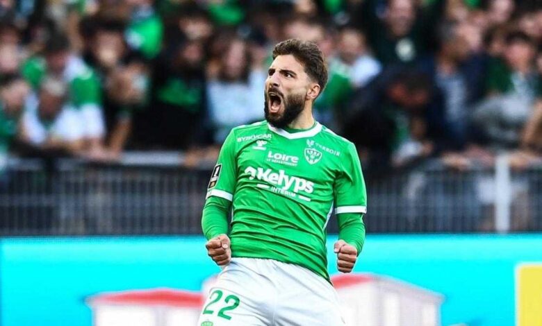 Beşiktaş'tan sol kanat operasyonu! Transfer o tarihte bitecek 1 besiktastan sol kanat operasyonu transfer o tarihte bitecek TCcJJWQs