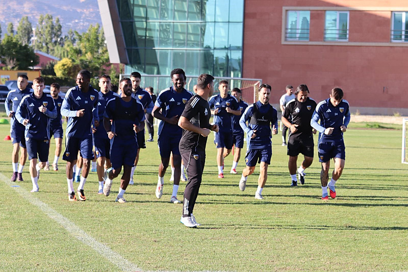 Kayserispor-Beşiktaş maçı canlı izle: Zecorner Kayserispor-Beşiktaş maçı ne zaman ve saat kaçta? BJK maçı hangi kanalda? 11 kayserispor besiktas maci canli izle zecorner kayserispor besiktas maci ne zaman ve saat kacta bjk maci AdlLS4vZ