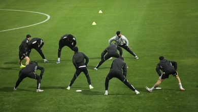 Beşiktaş yoğun yağış ve rüzgar altında hazırlıklarına devam etti 3 besiktas yogun yagis ve ruzgar altinda hazirliklarina devam etti CaZhY4Nh