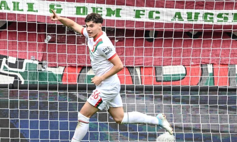 mert komur kimdir besiktasin 10 numara adayi mert komur kac yasinda kariyeri Cqc1dZin