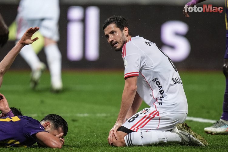 usta yazardan sergen yalcina elestiri oyunu bizim gibi seyretti 13 1cGCWLb9