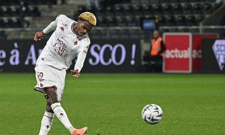 besiktas icin alpha toure iddiasi fransiz basini duyurdu kqL7vr9I